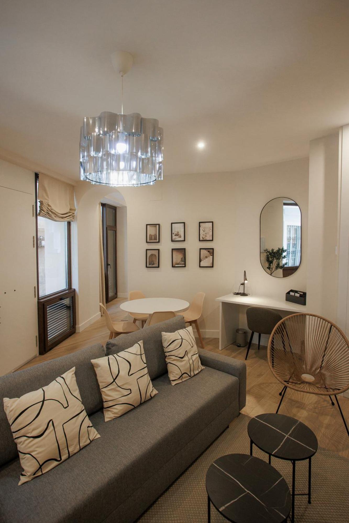 Apartamentos Cervantes 巴达霍斯 外观 照片